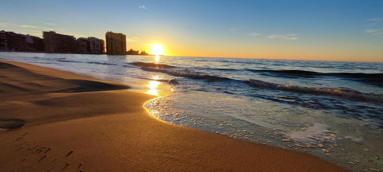 Beachside Apartment In טורבייחה מראה חיצוני תמונה